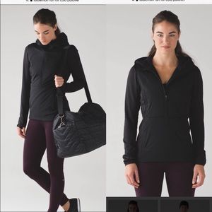 Lululemon Run For Cold Pullover Black 1/2 Zip Hooded Primaloft Hooded NWOT